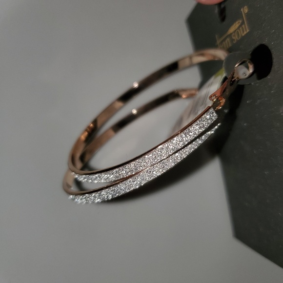 Urban Soul Hoop Earrings NWOT - Picture 2 of 6